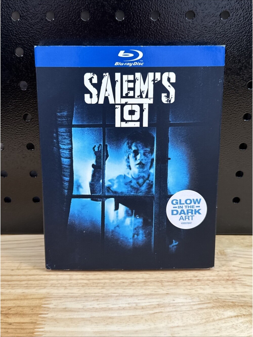 Salem's Lot (Blu-ray, 1979) NEW With Blue Glow In The Dark Art Slipcover